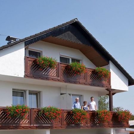 Gaestehaus Brunner Egglfing Exterior photo